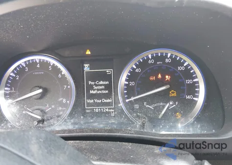 2018 Toyota Highlander Xle from USA, damaged, VIN 5TDJZRFH3JS536242